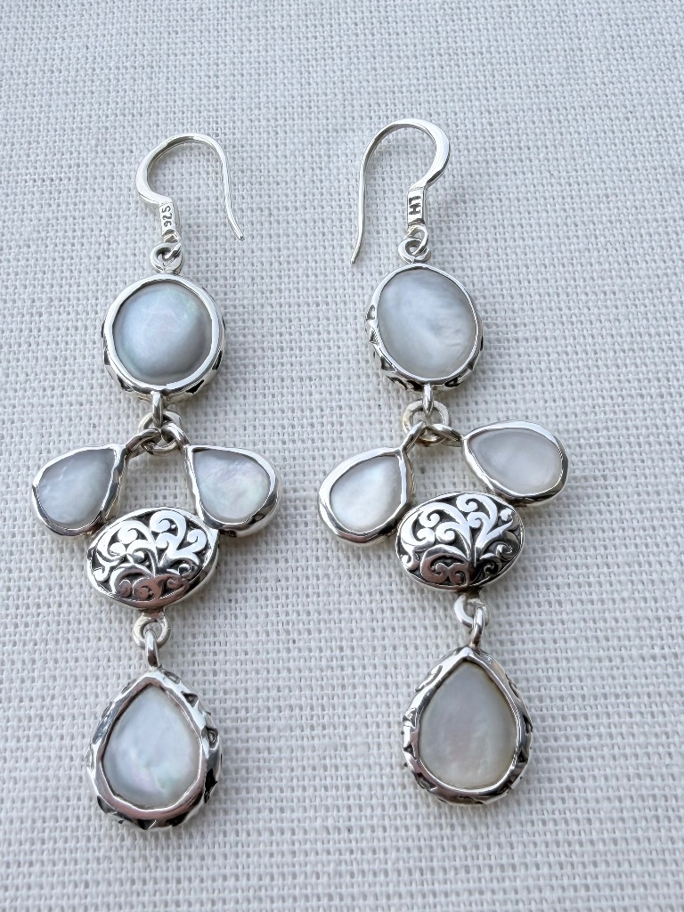Lois Hill Mother Of Pearl Silver Dangle Drop Earrings